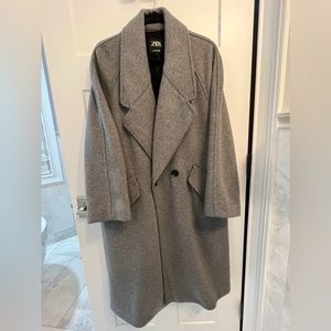 Zara women’s long coat, size Small